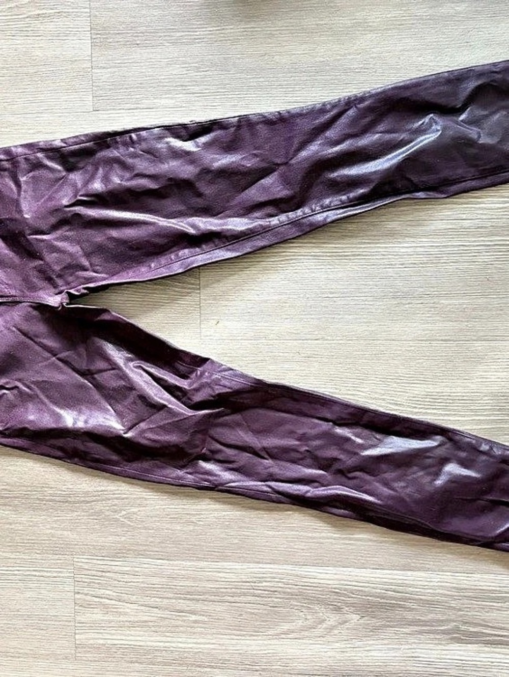L’AGENCE Marguerite Skinny Coated Jeans in Dark Malbec